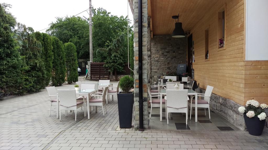 Pensiune Restaurant La Cassa Vişeu de Sus Zewnętrze zdjęcie